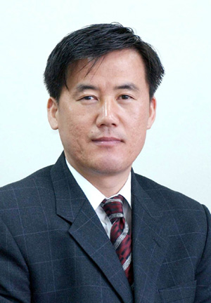 백한기 기자